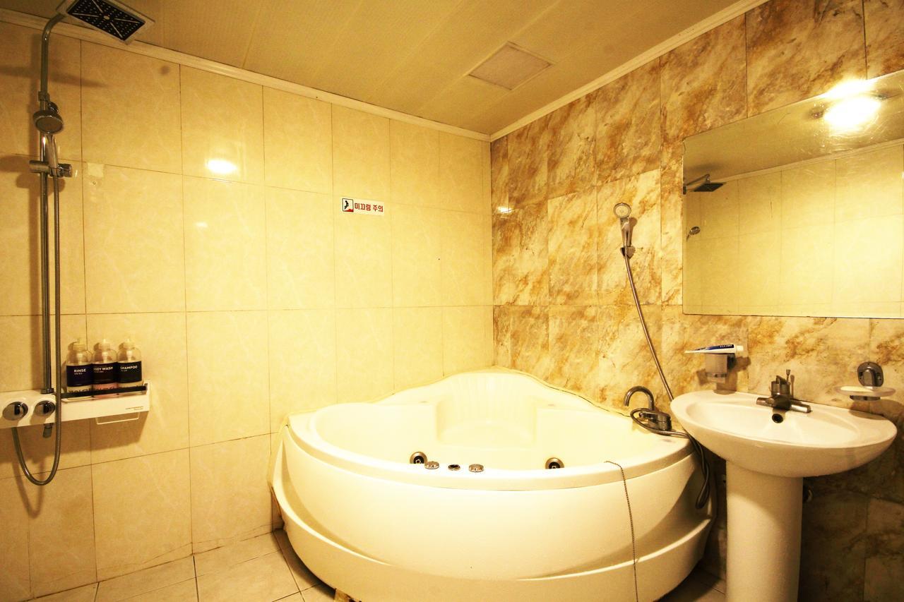 Motel Sasang J Zewnętrze zdjęcie