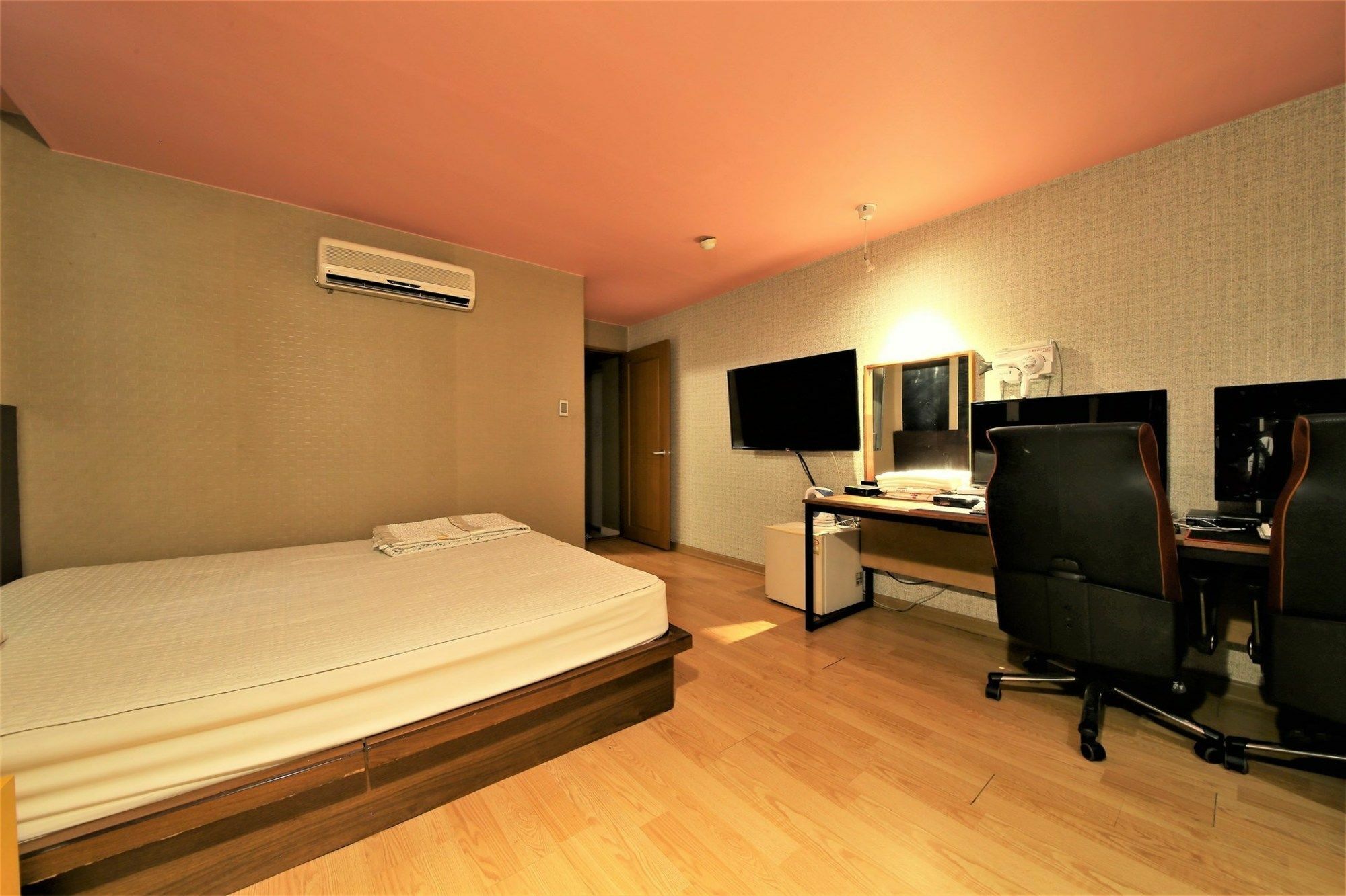 Motel Sasang J Zewnętrze zdjęcie