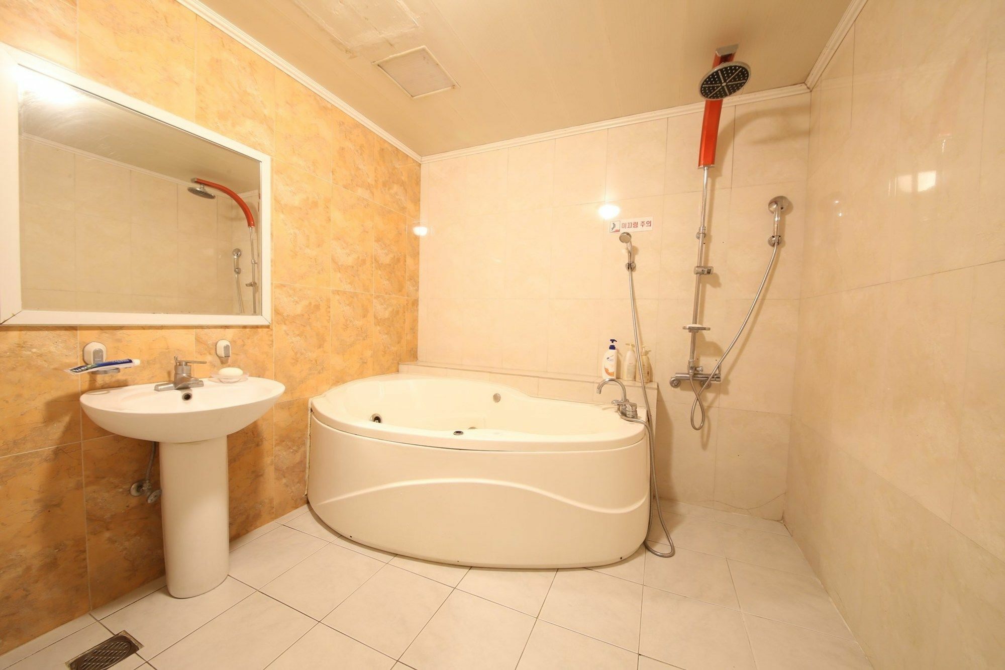 Motel Sasang J Zewnętrze zdjęcie
