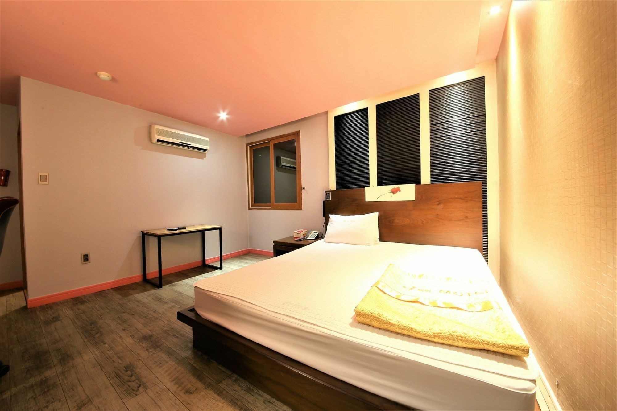 Motel Sasang J Zewnętrze zdjęcie