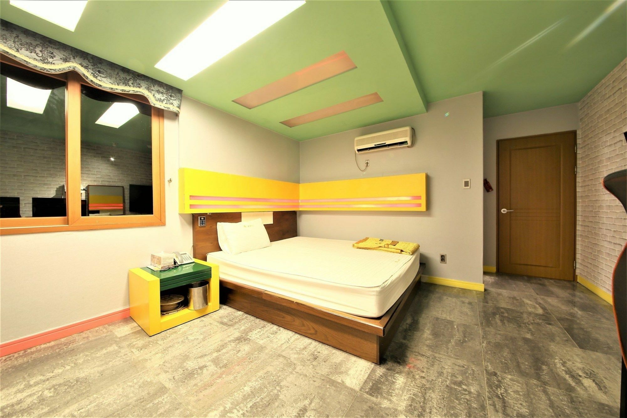 Motel Sasang J Zewnętrze zdjęcie